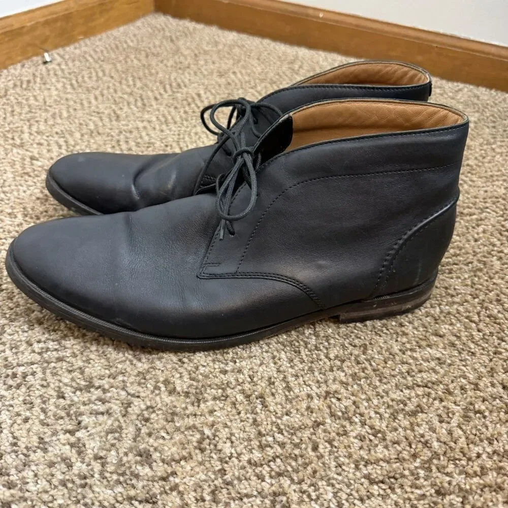 Clarks Glide Chukka Black Leather Shoes Men's size 12